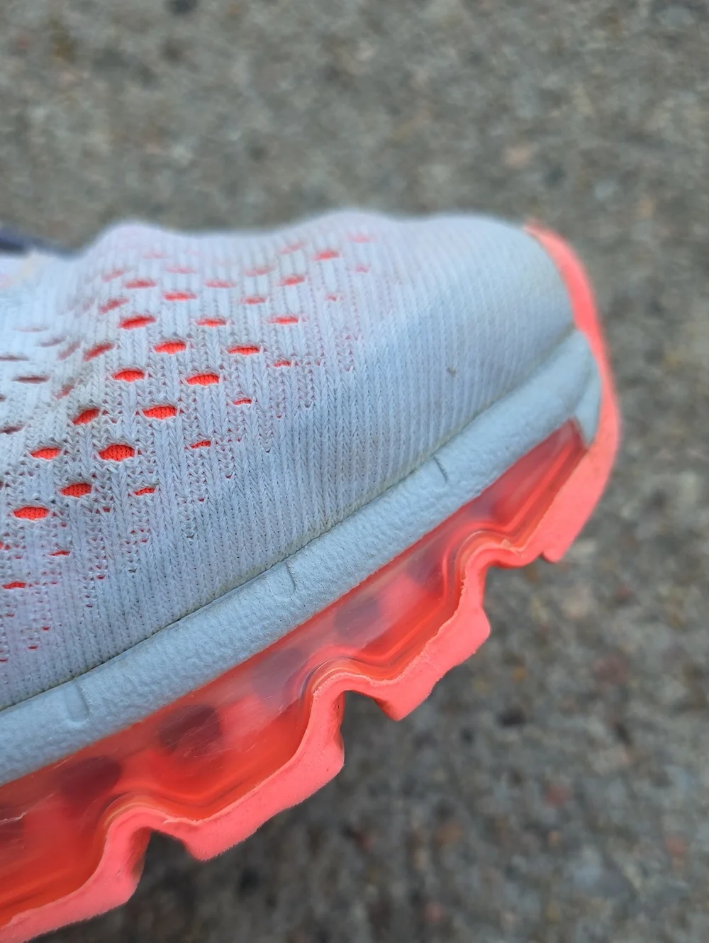 Nike Air Max 2017 Womens Running Athletic Sneakers Size 9 Grey Hot Lava